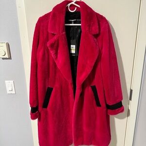 NWT Karl Lagerfeld hot pink faux fur coat